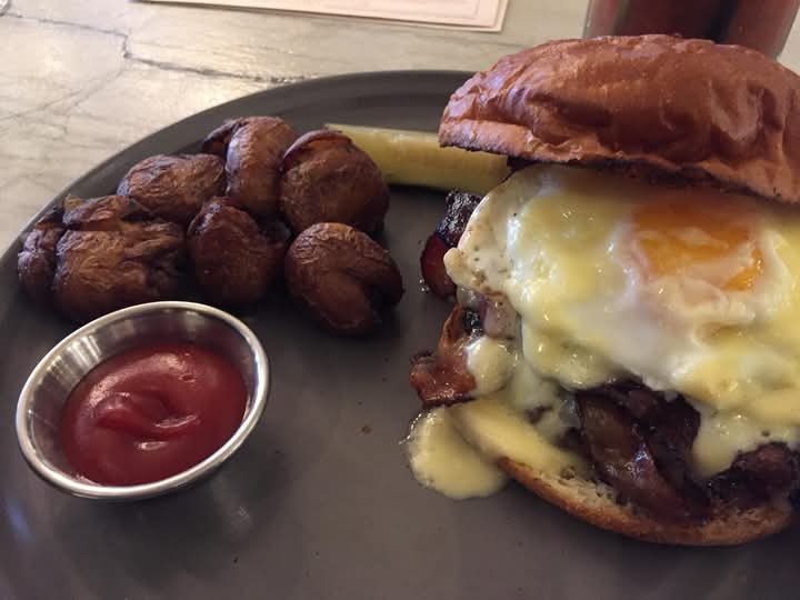 Breakfast Burger