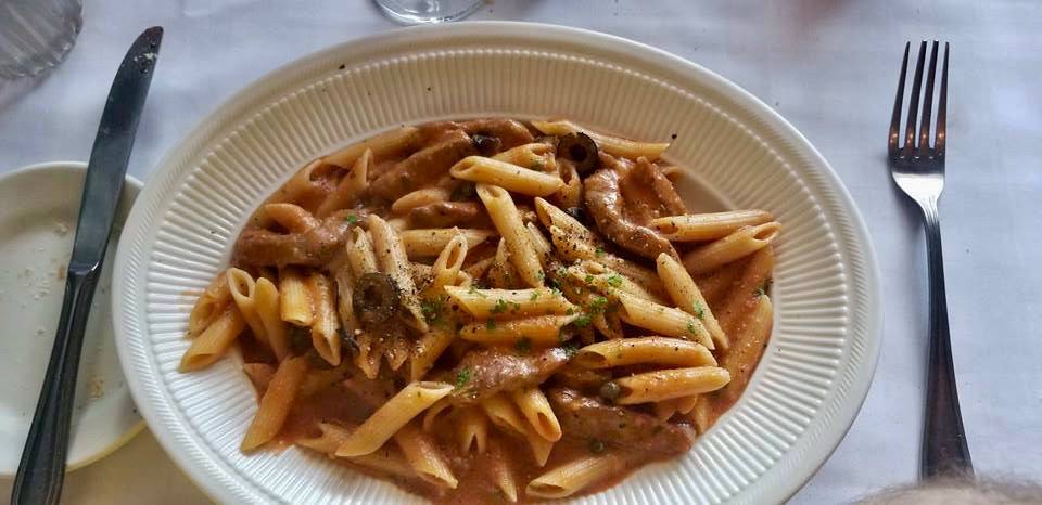 Penne Alla Pizzaiola Con Carne